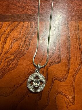 Fashion necklace